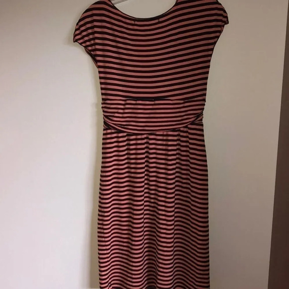 Max Studio woman’s pink and black striped dress - Picture 3 of 5
